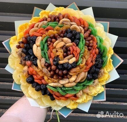 Букет из сухофруктов