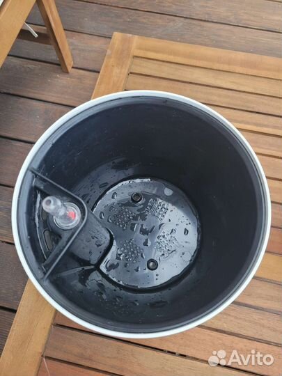 Горшок с автополивом