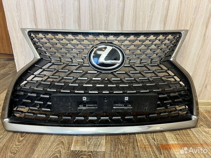 Решетка радиатора lexus rx300 2021 года