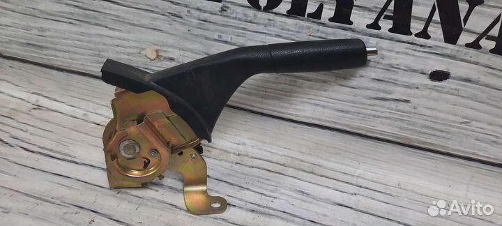 Рычаг ручного тормоза Geely Emgrand EC7