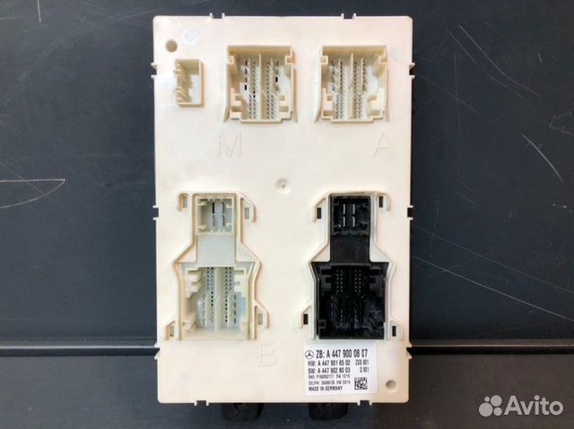 Блок сам Mercedes Benz W447