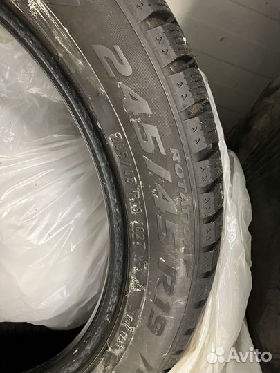 Pirelli Winter Ice Storm 245/45 R19 99Y