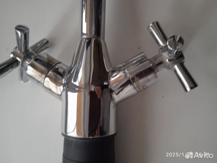 Смеситель для раковины бу