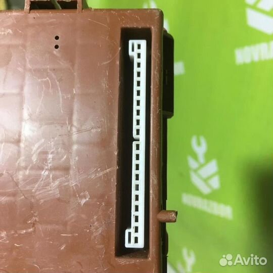 Блок предохранителей Митсубиси Лансер 9