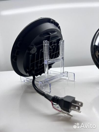 Светодиодные фары на ниву