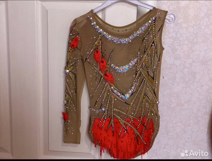 Купальник для художественной гимнастики