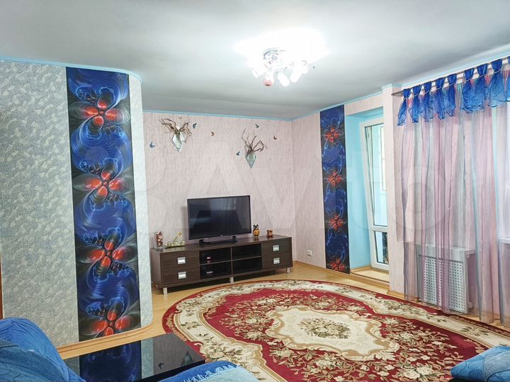 3-к. квартира, 85 м², 3/9 эт.