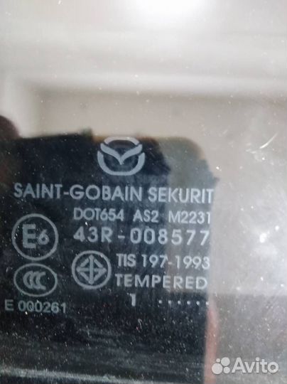Стекло двери задней правой форточка Mazda Mazda 3