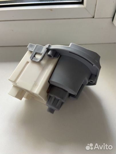 Помпа для посудомойки Hotpoint Ariston