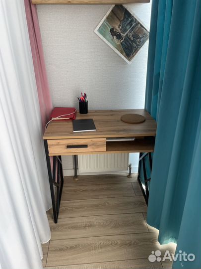 Стол рабочий