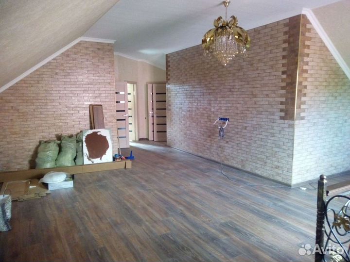 Кафельщик, плиточник