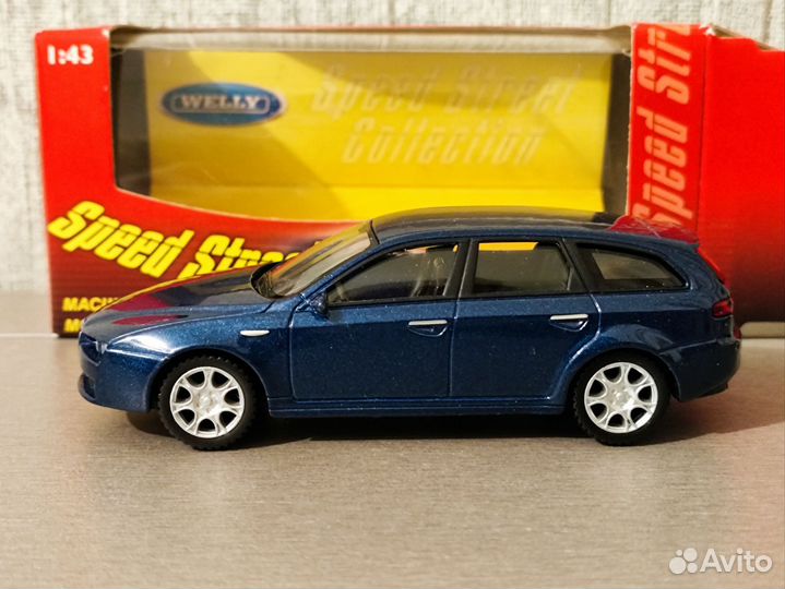 Модель автомобиля Alfa Romeo 159 Sportwagon 1/43
