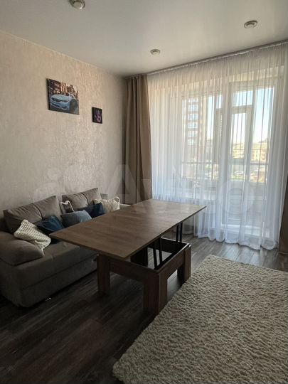 2-к. квартира, 42 м², 3/16 эт.