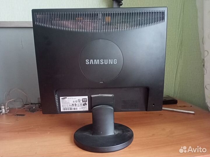 Samsung my19 ls монитор