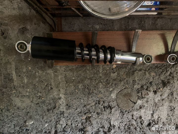Амортизатор на мопед