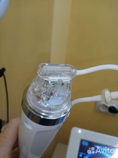 Аппарат для микроигольчатого РФ лифтинга