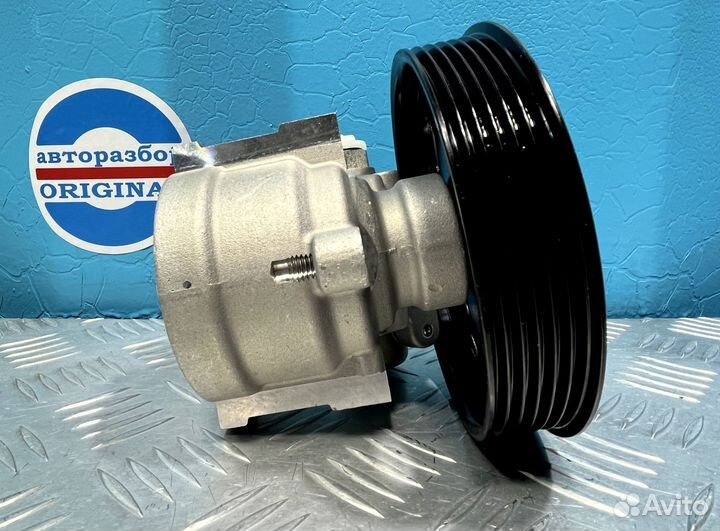 Насос гур Logan Sandero Symbol Clio новый