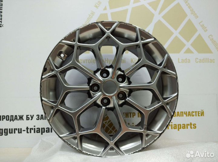 Диск литой R19 Genesis G80