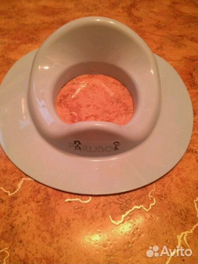 Сиденье на унитаз