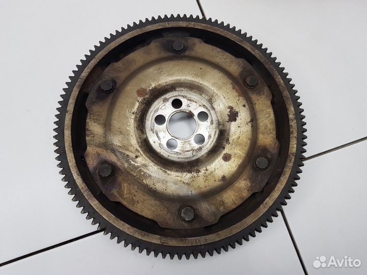 Маховик двигателя (Hyundai Accent)