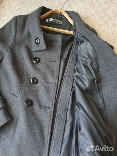 Пальто женское