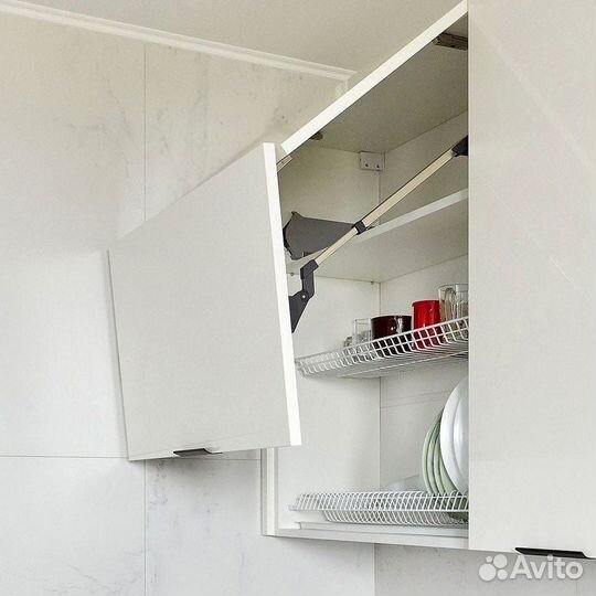 Прямой кухонный гарнитур 