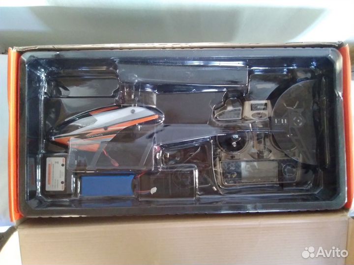 Радиоуправляемый вертолет