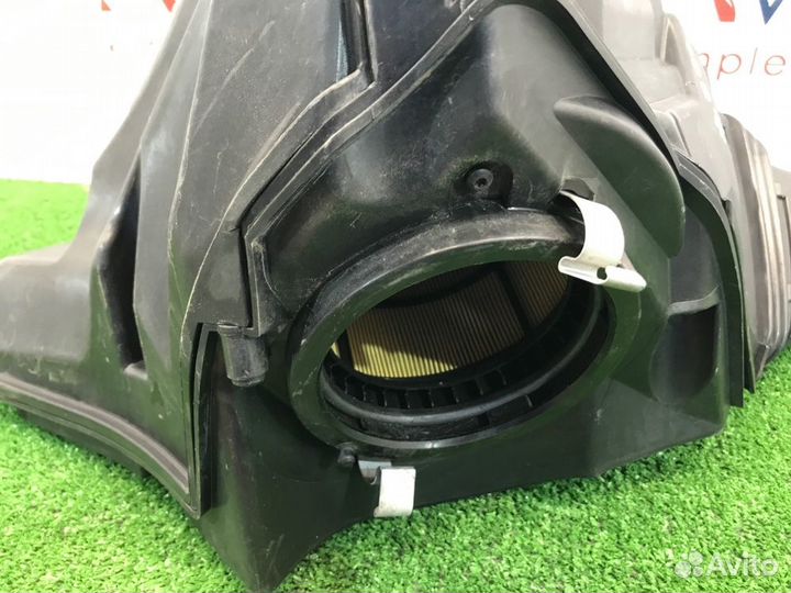 Корпус воздушного фильтра Audi A4 B8 cala 2008