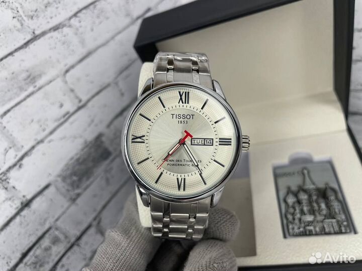 Набор мужской часы tissot, зажигалка и коробка