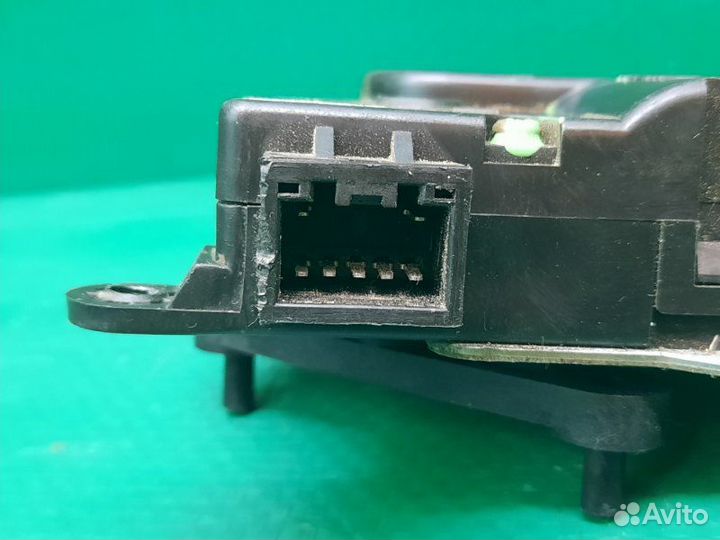 Моторчик заслонки печки Hyundai Elantra Xd седан