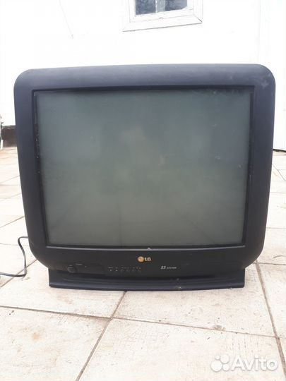 Телевизор на запчасти