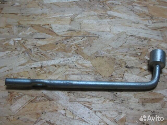 Ключ баллонный Mazda 3 (BL) (2009-2013)