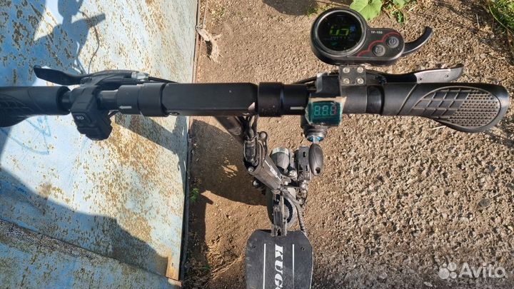 Электро самокат Kugoo M5