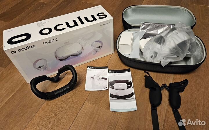 Комплект Oculus Quest 2 256 + BoboVR M2 Pro + кейс
