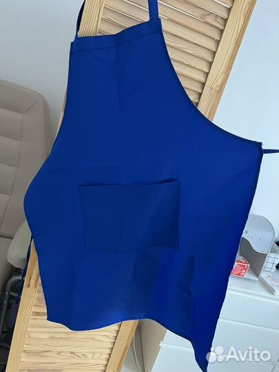 Фартук для мастера маникюра