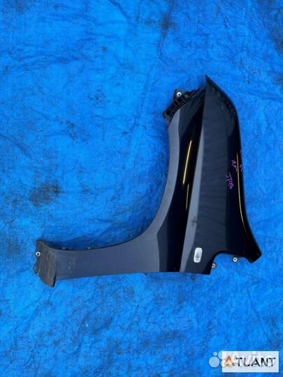 Крыло переднее левое honda mobilio