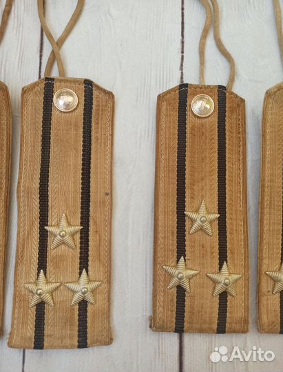 Погоны СССР и галстук форменный