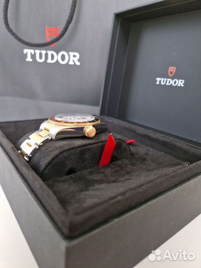 Новые Tudor Black Bay GMT S&G m79833mn-0001