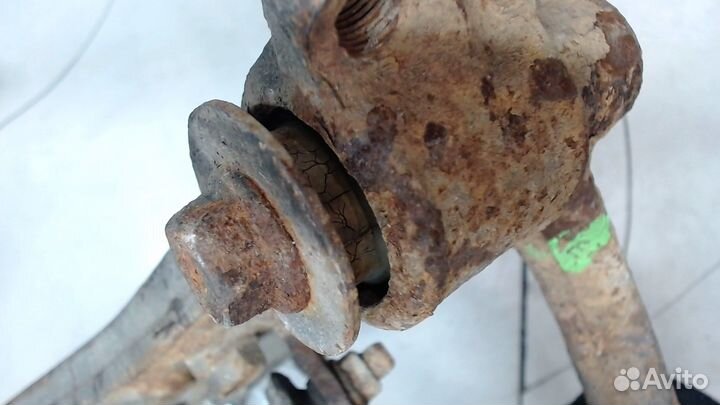 Рычаг подвески Mazda Xedos 9, 1994