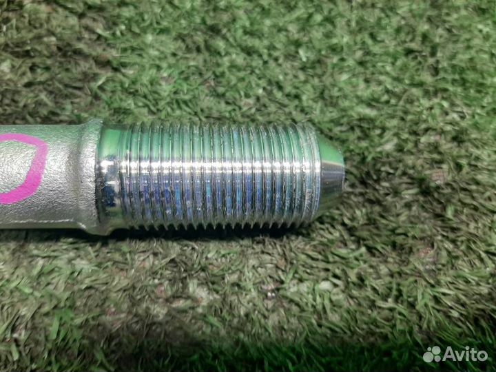 Крюк буксировочный Toyota RAV4 A30 2007