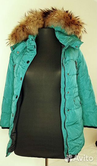 Лёгкий пуховик Moncler оригинал 140 см