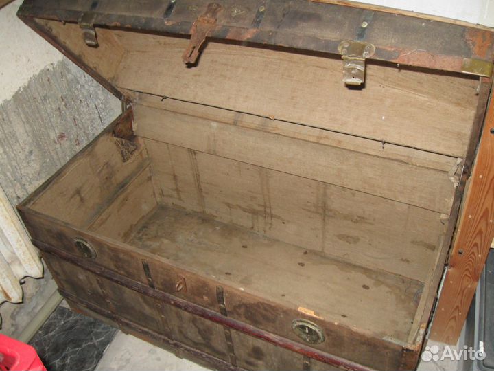 Сундук старинный 1880 года