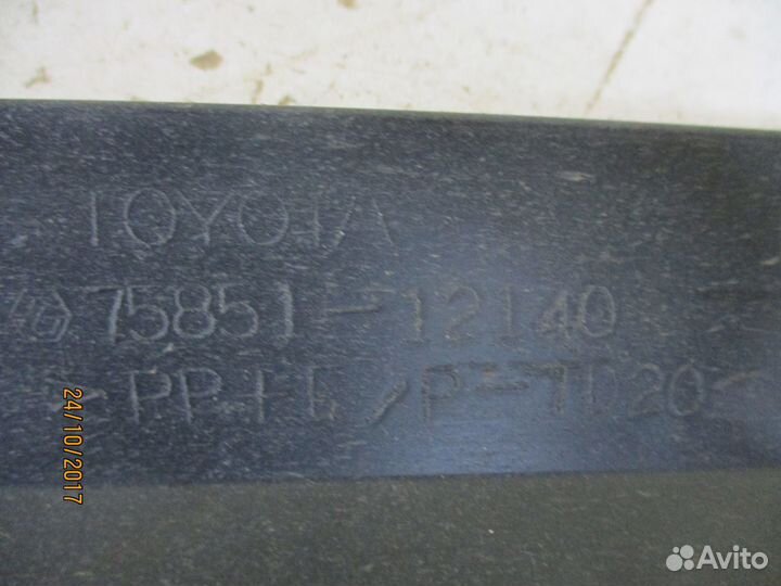 Накладка порога наружная левая Тойота Королла 150