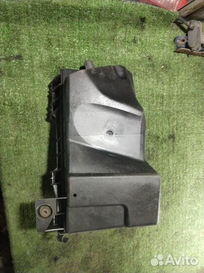 Корпус воздушного фильтра Шкода Октавия 1 2004
