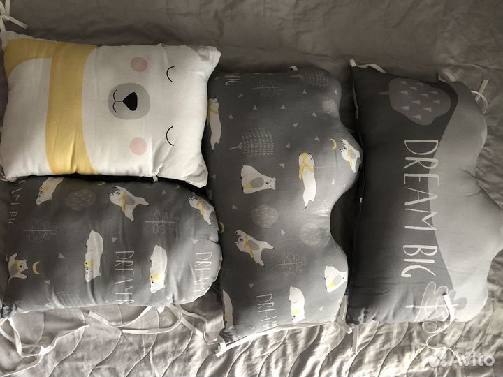 Бортики в детскую кроватку