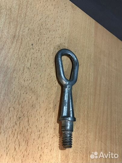 Крюк буксировочный BMW E60