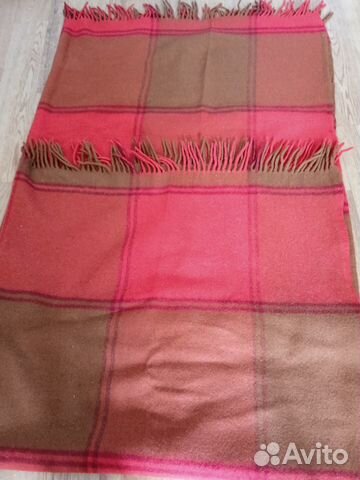 Продаю шерстяной плед б.у