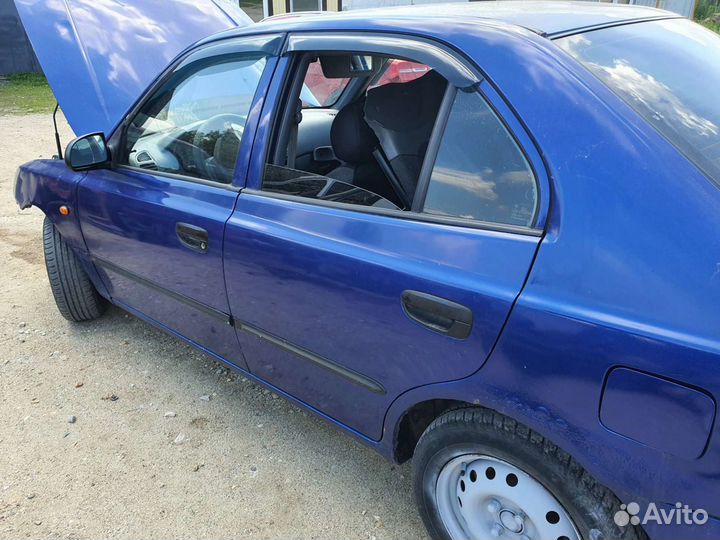 В разборе Hyundai Accent 2008 г.в. 1.5 МКПП