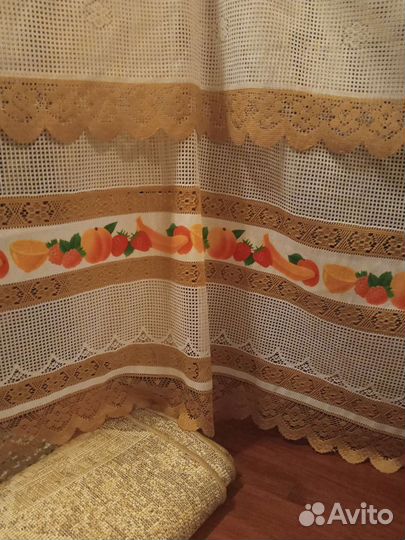 Кухонная занавеска