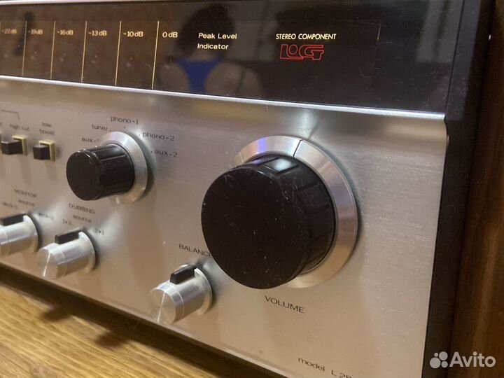 Усилитель Luxman & Garraard L -2800